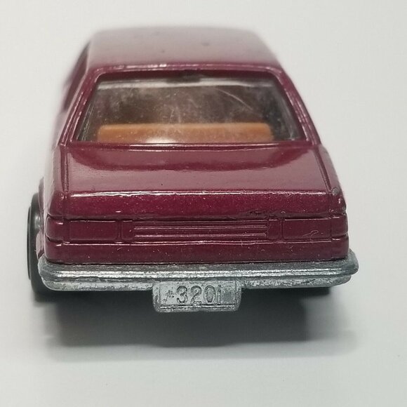 Vintage Tomica BMW 320i Diecast Toy Car Made In Japan 1/62 No. F43 Scale 1/62 - Picture 4 of 8